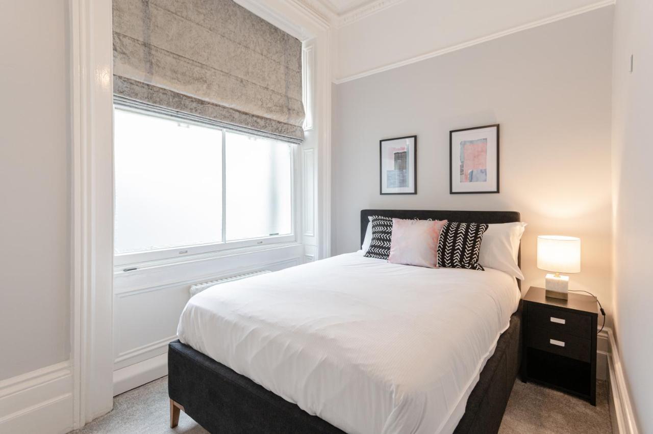 Kensington 2 Bed 2 Bath Apartment For 5 Guests London Eksteriør billede