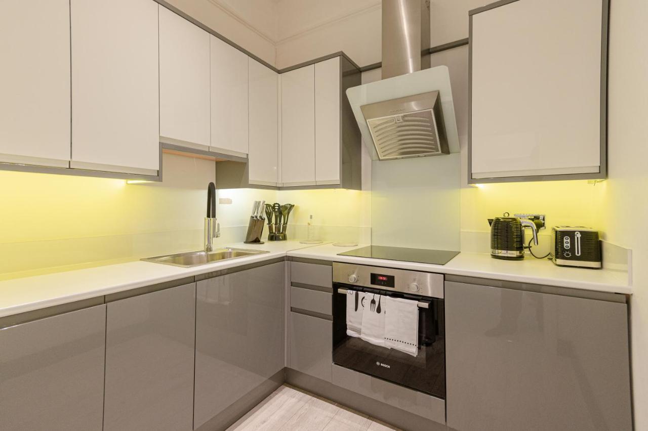 Kensington 2 Bed 2 Bath Apartment For 5 Guests London Eksteriør billede
